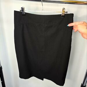 Limited Skirt - Black Collection